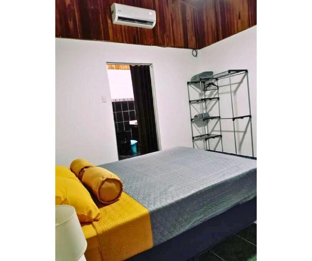 Casa Kros Quepos Buitenkant foto
